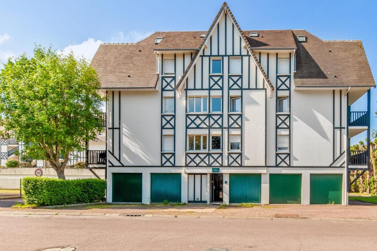 Appartement Aurora - Welkeys Houlgate Bagian luar foto